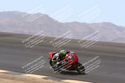 media/Apr-10-2022-SoCal Trackdays (Sun) [[f104b12566]]/Bowl (11am)/